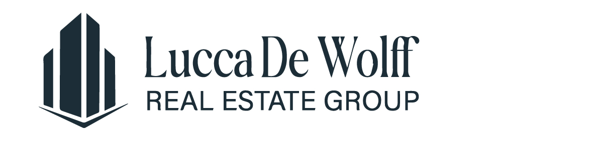 Lucca De Wolff Logo Shape change 1